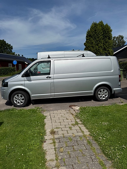 Volkswagen Transporter 2 of 5