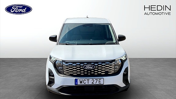 Ford Courier 8 of 12