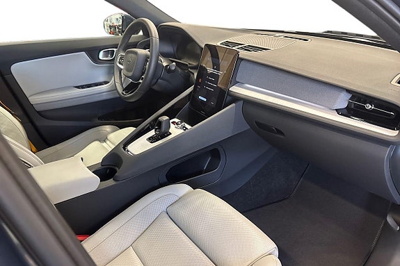 Polestar 2 10 of 22