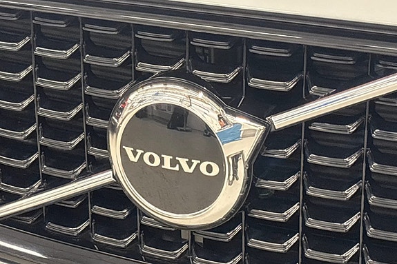 Volvo XC60 21 of 23