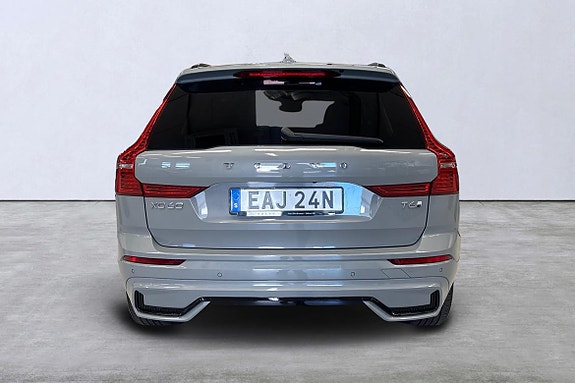 Volvo XC60 5 of 23