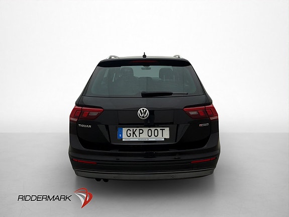 Volkswagen Tiguan 5 of 5
