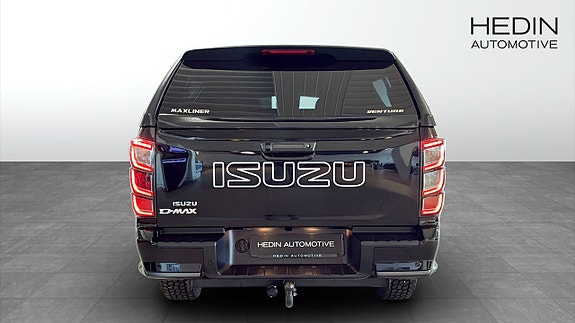 Isuzu D-max 7 of 12