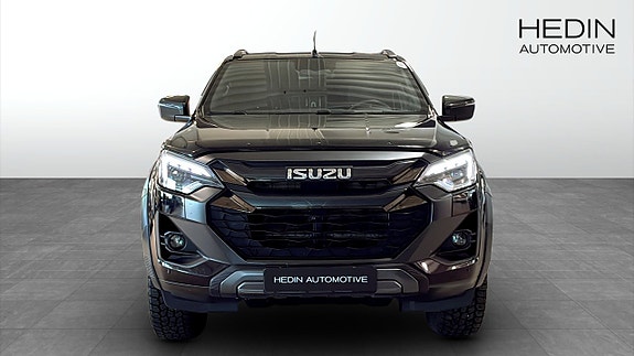 Isuzu D-max 8 of 12