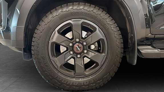 Isuzu D-max 9 of 12