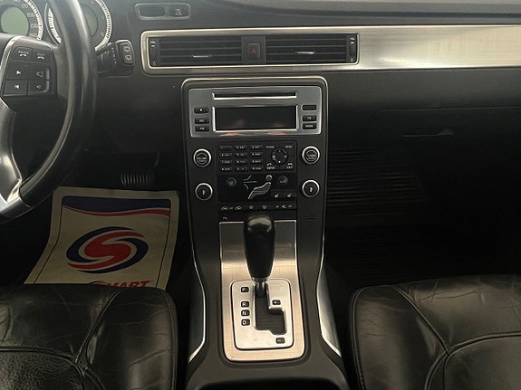 Volvo V70 15 of 20