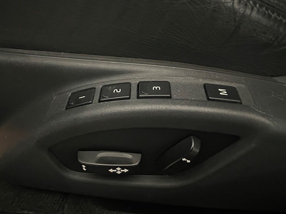 Volvo V70 7 of 20