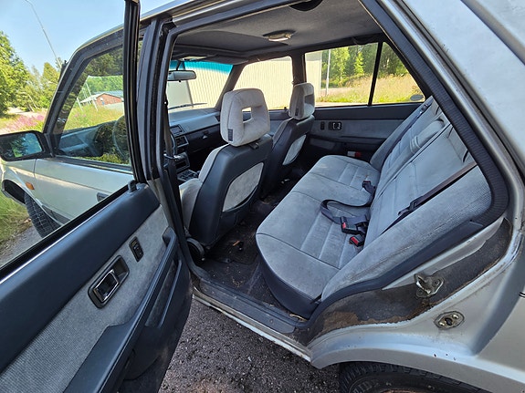 Mazda 626 6 of 6