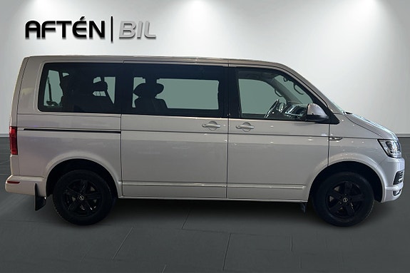 Volkswagen Caravelle 7 of 26