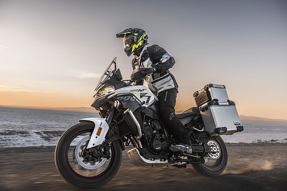 CFMOTO 800MT EXPLORE-ES  Nyhet 9 of 13