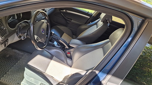 Saab 9-3 3 of 5