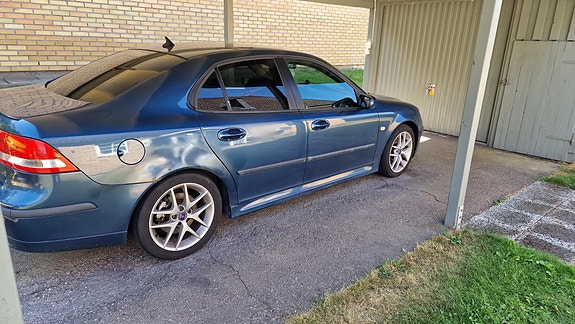 Saab 9-3 2 of 5
