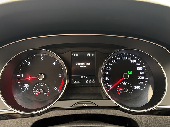 Volkswagen Passat Alltrack 17 of 28