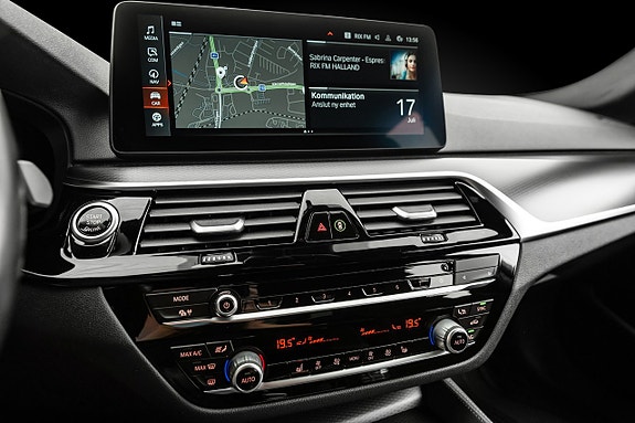 BMW 520d 14 of 21