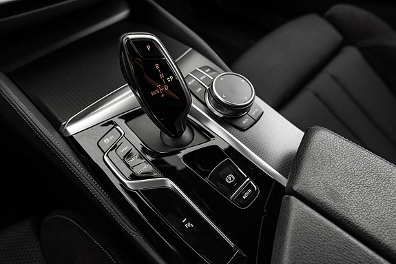 BMW 520d 15 of 21