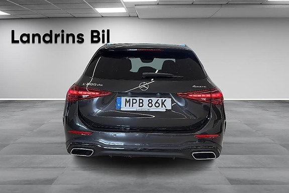 Mercedes-Benz C300 d 5 of 5