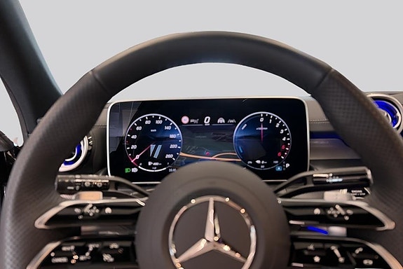 Mercedes-Benz C300 d 10 of 17