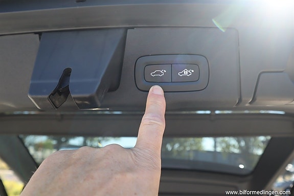 Volvo XC60 16 of 26