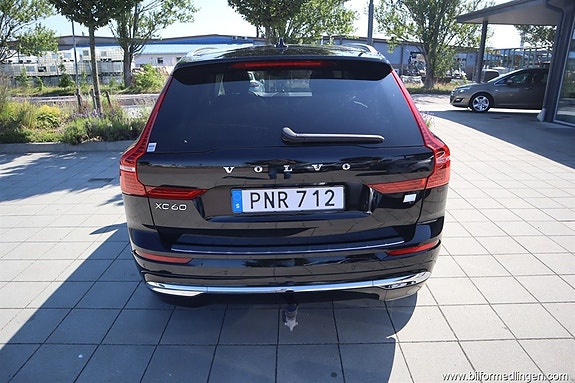 Volvo XC60 23 of 26