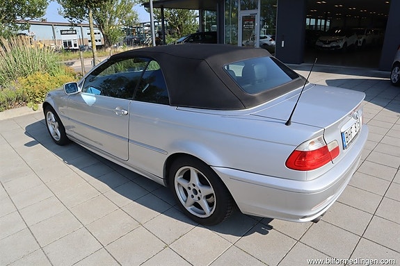 BMW 320 5 of 5