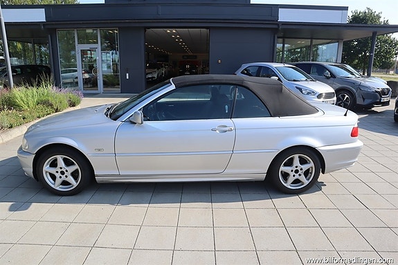 BMW 320 4 of 5