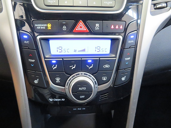 Hyundai i30 7 of 7