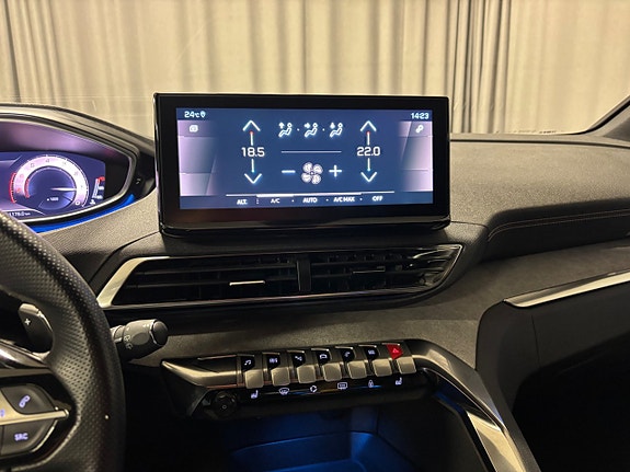 Peugeot 5008 14 of 19