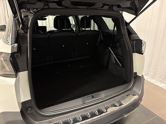 Peugeot 5008 5 of 19