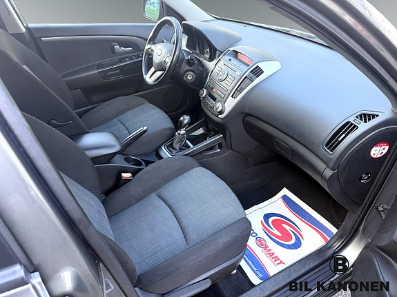 Kia Ceed 8 of 10