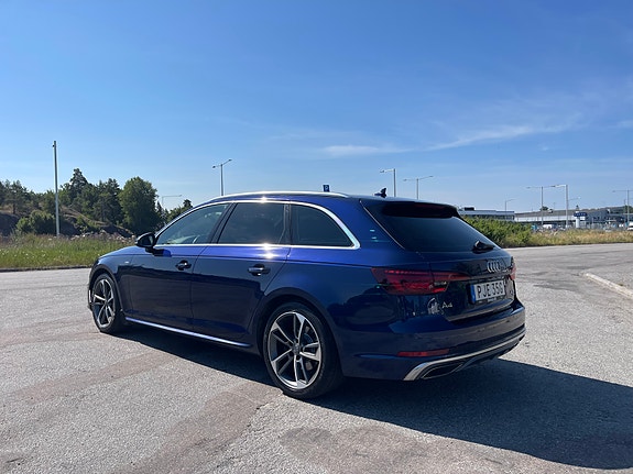Audi A4 3 of 5