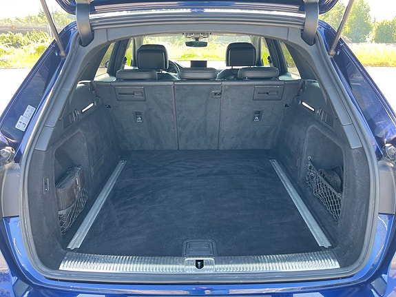 Audi A4 10 of 18