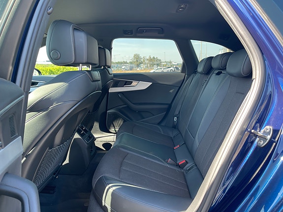 Audi A4 9 of 18
