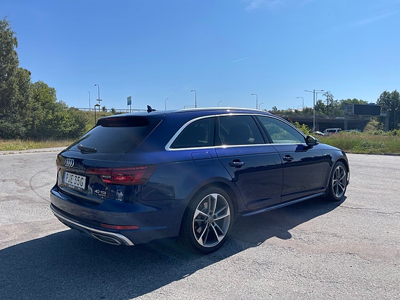 Audi A4 2 of 5