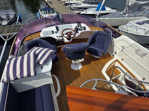 Nord West 420 Flybridge 10 of 12