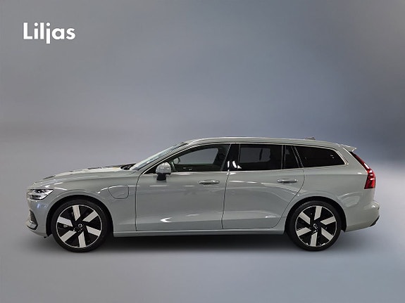Volvo V60 3 of 12