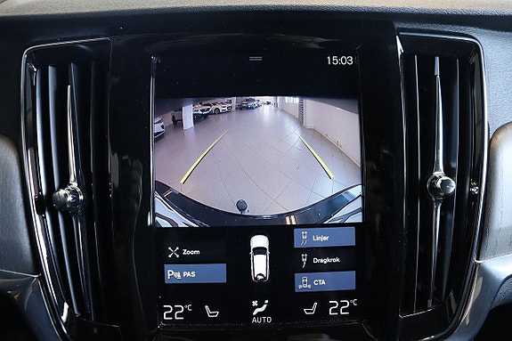 Volvo V90 Cross Country 13 of 17