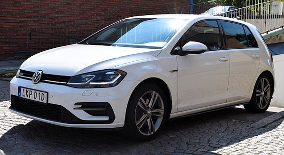 Volkswagen Golf VII 4 of 14