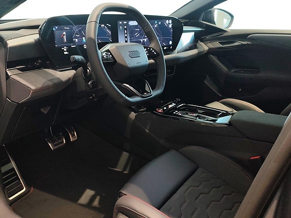 Audi A6 e-tron 12 of 25