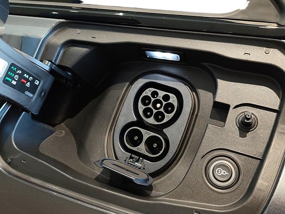 Audi A6 e-tron 10 of 25