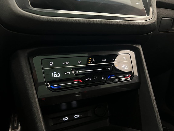 Volkswagen Tiguan Allspace 21 of 30