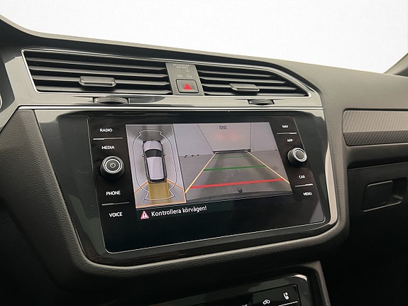 Volkswagen Tiguan Allspace 17 of 30