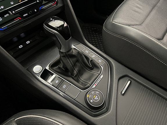 Volkswagen Tiguan Allspace 22 of 30