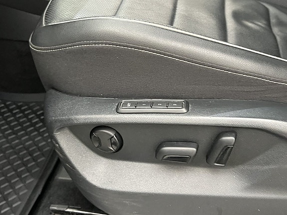Volkswagen Tiguan Allspace 23 of 30