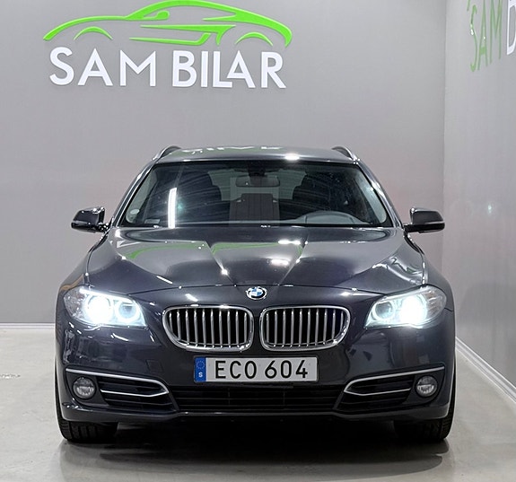 BMW 520d 2 of 5