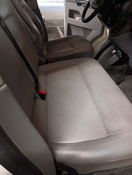Volkswagen Transporter 9 of 12