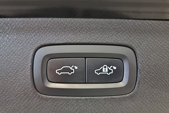 Volvo XC90 21 of 22