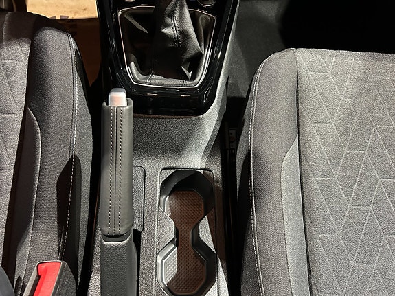 Volkswagen T-Cross 17 of 21