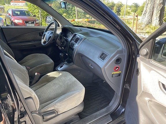 Hyundai Tucson 12 of 19