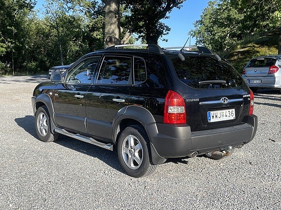 Hyundai Tucson 4 of 5