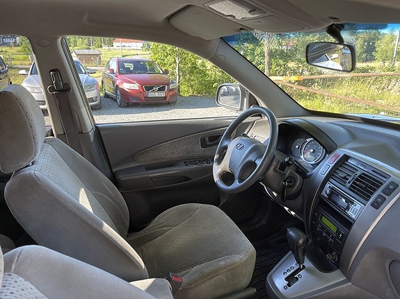 Hyundai Tucson 9 of 19